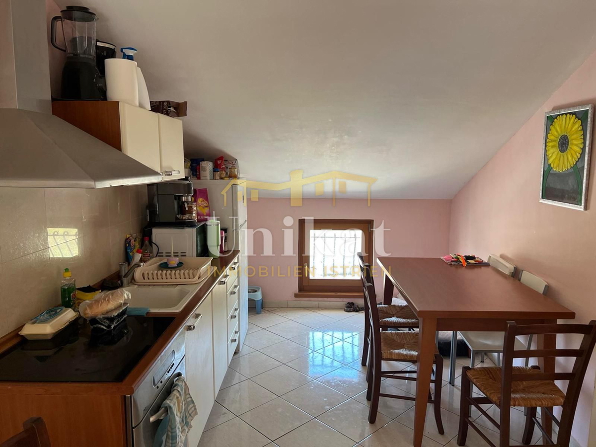 Appartamento con due camere a Vabriga - vista mare